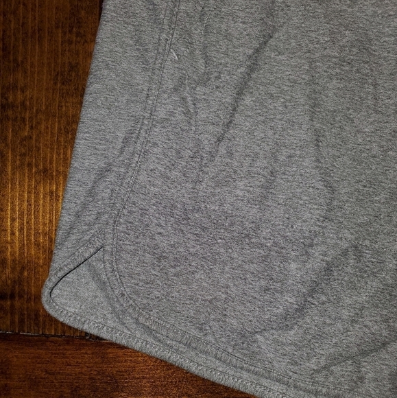 Grey Athletic Works gym shorts Large 12-14 - Picture 2 of 9